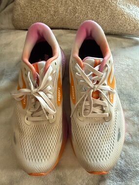 Brooks Women's Cream Running Shoes with Orange and Pink Details